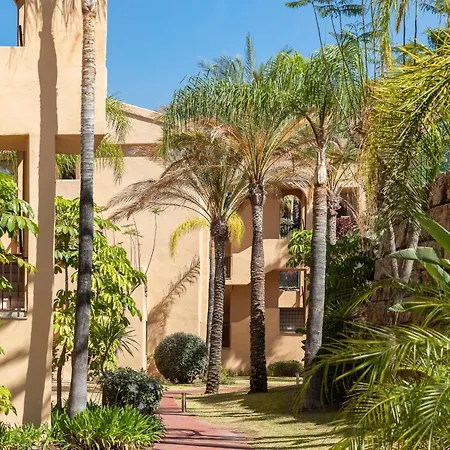 Lägenhet Stunning 3-bedroom Seaview Penthouse Estepona